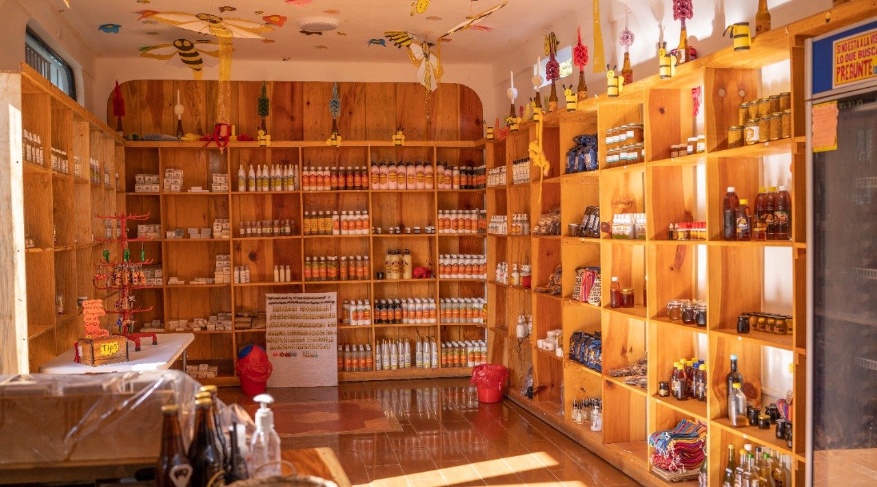 Café y Restaurante Abeja Obrera
