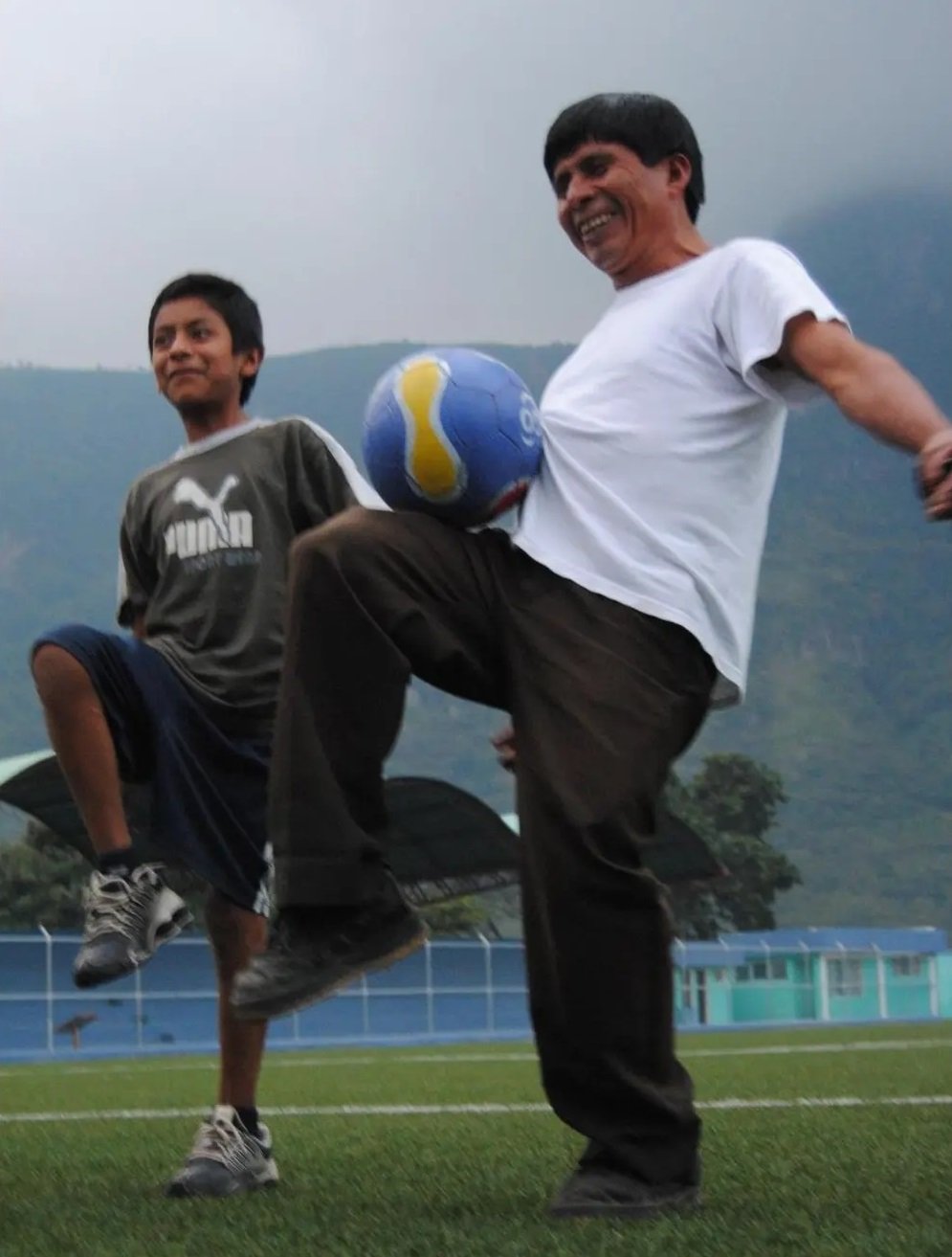 Pionero del futbol y atletismo