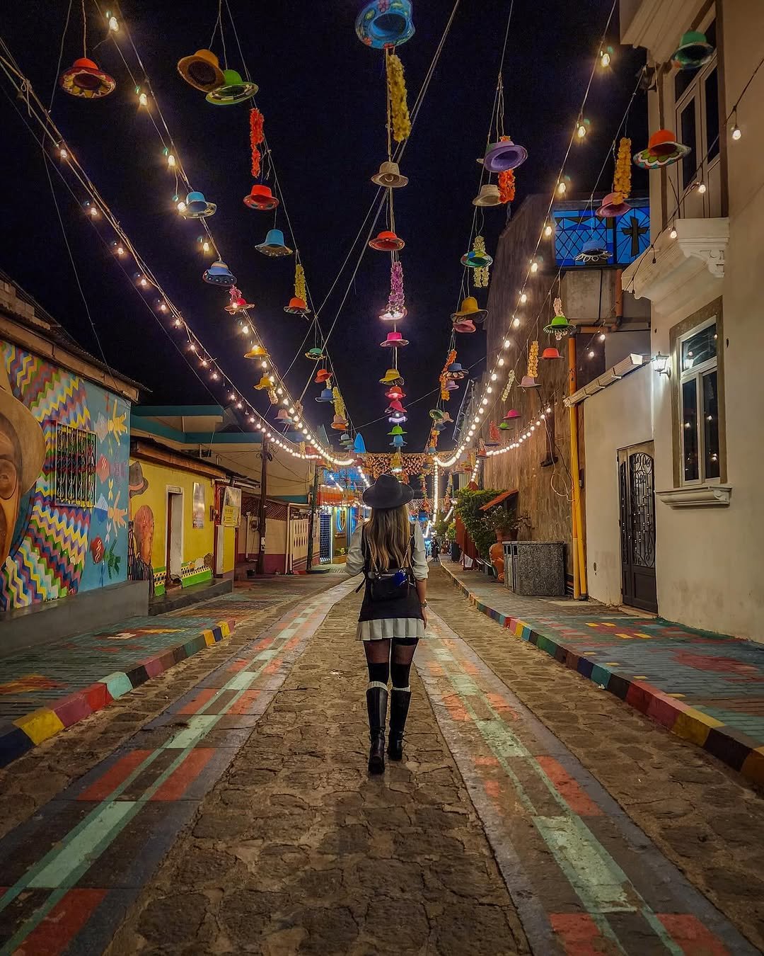 Calle de los Sombreros San Juan La Laguna